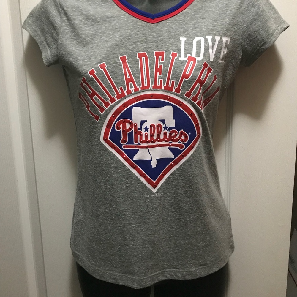 Philadelphia Phillies Shirt
